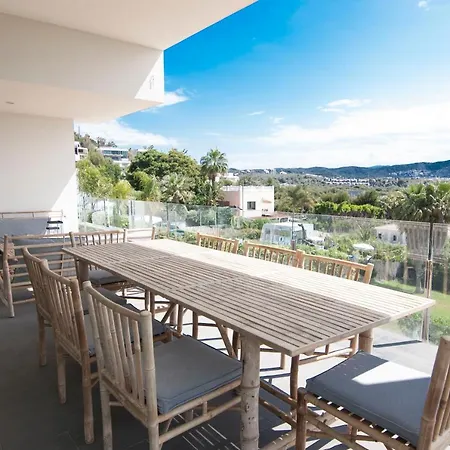 Miramar By Glasir Villa