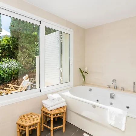 Villa Miramar By Glasir Sitges