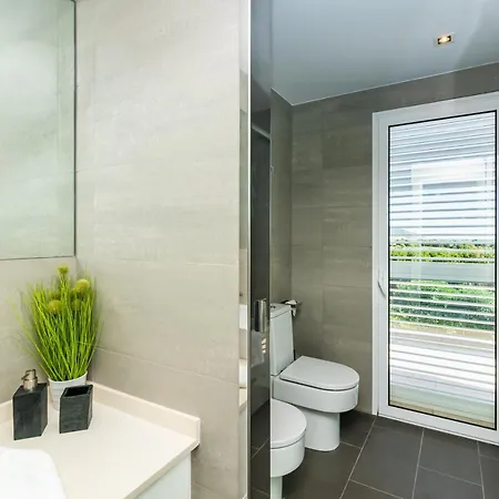 Miramar By Glasir Vila *