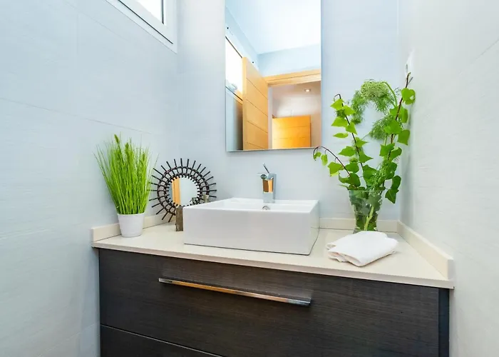 فيلة Miramar By Glasir *